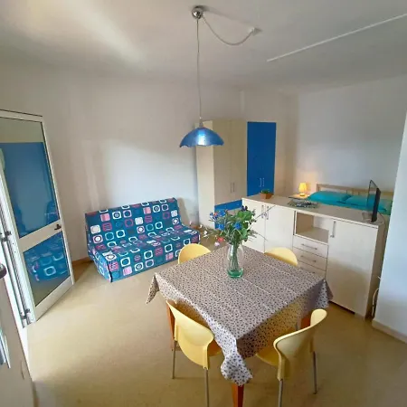 Blue Mare Apartment